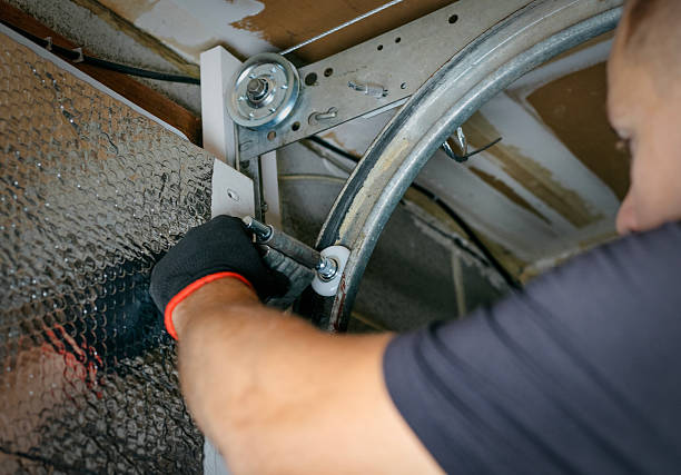 Affordable Garage Door Panel Replacement solutions in Oak Lawn, IL